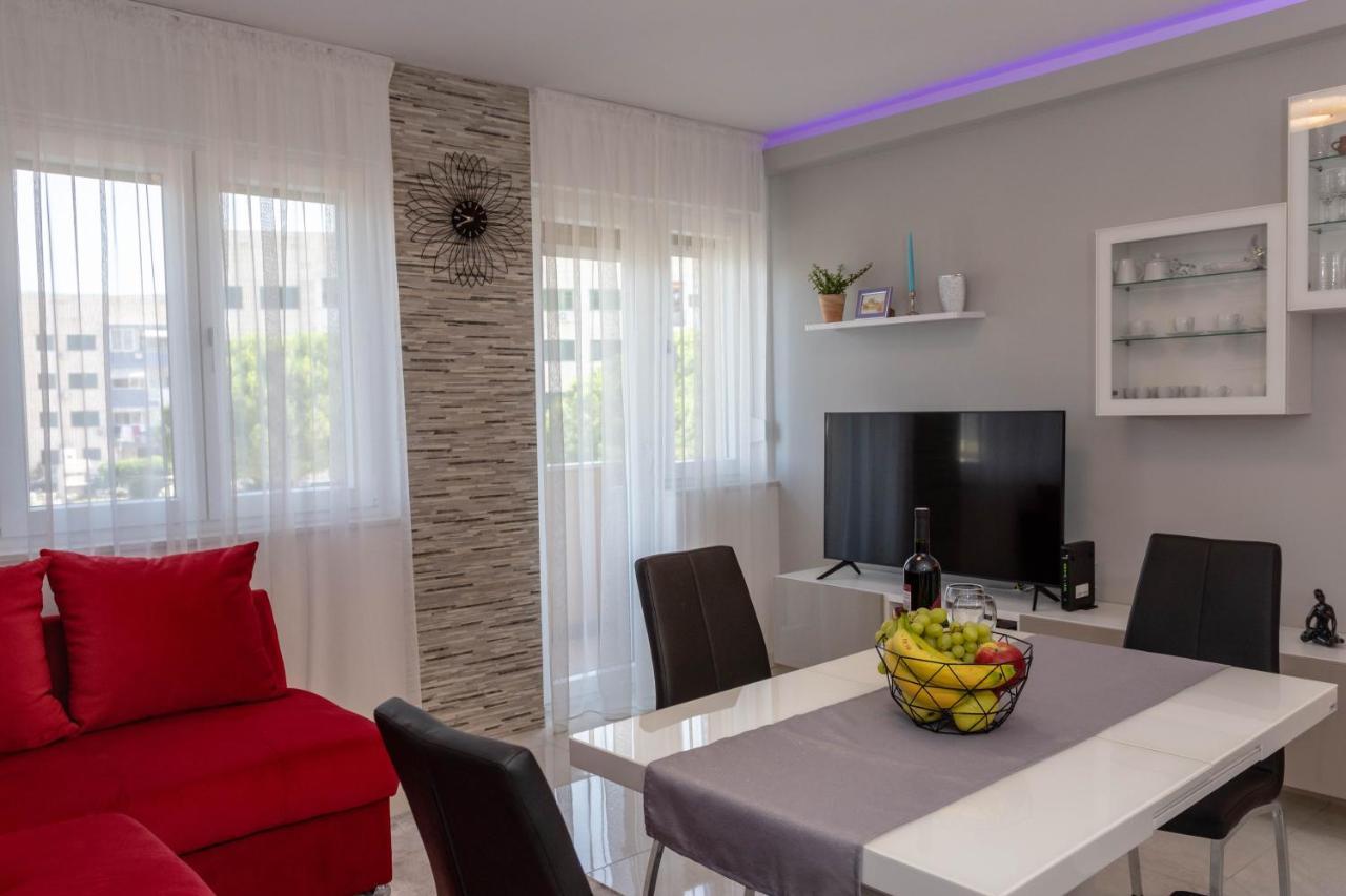 Star Apartment สปลิท ภายนอก รูปภาพ